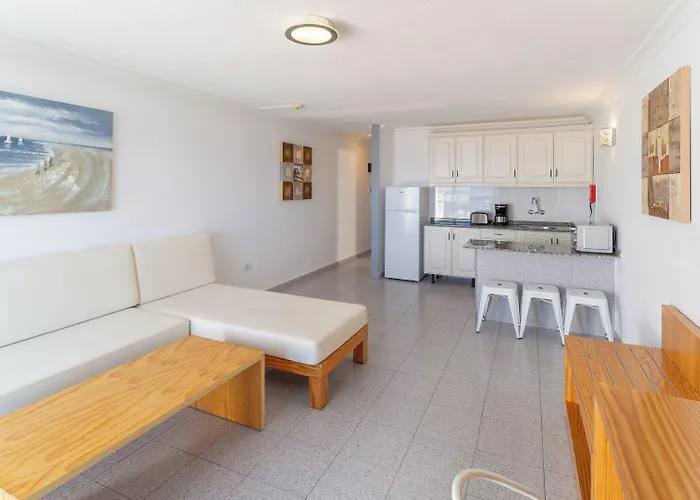 Apartamento Ereza Hibiscos - Adults Only Puerto del Carmen (Lanzarote)