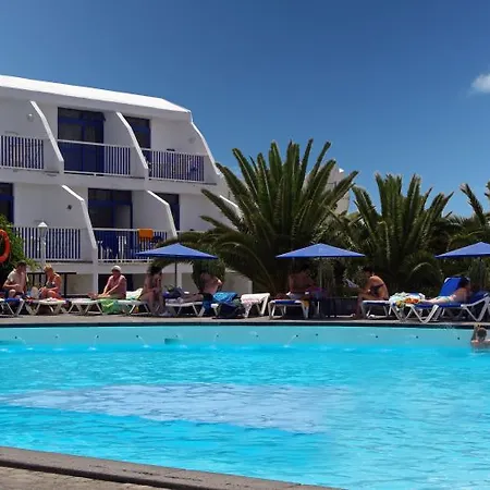 Ereza Hibiscos - Adults Only