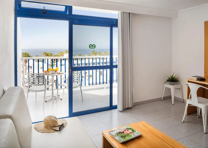 Ereza Hibiscos - Adults Only * Puerto del Carmen (Lanzarote)