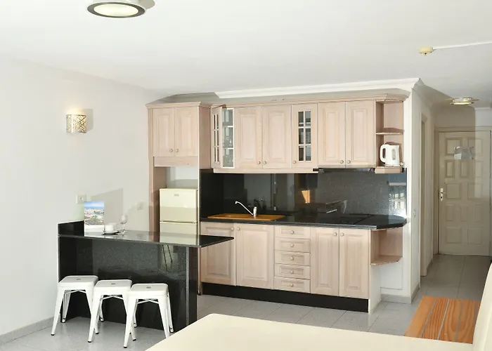 아파트 Ereza Hibiscos - Adults Only *